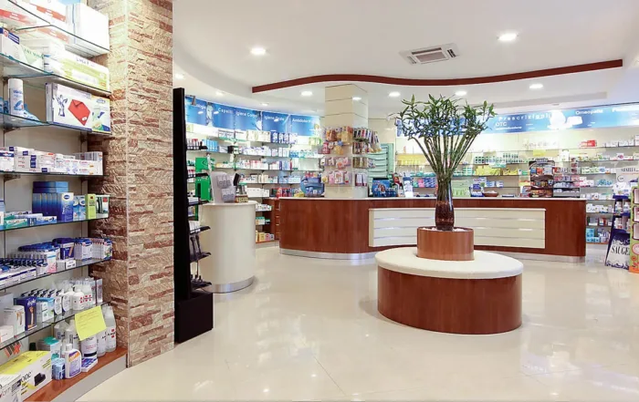 24 hours pharmacies in naples