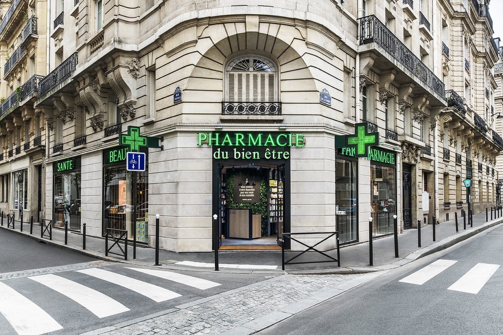 late night pharmacies paris